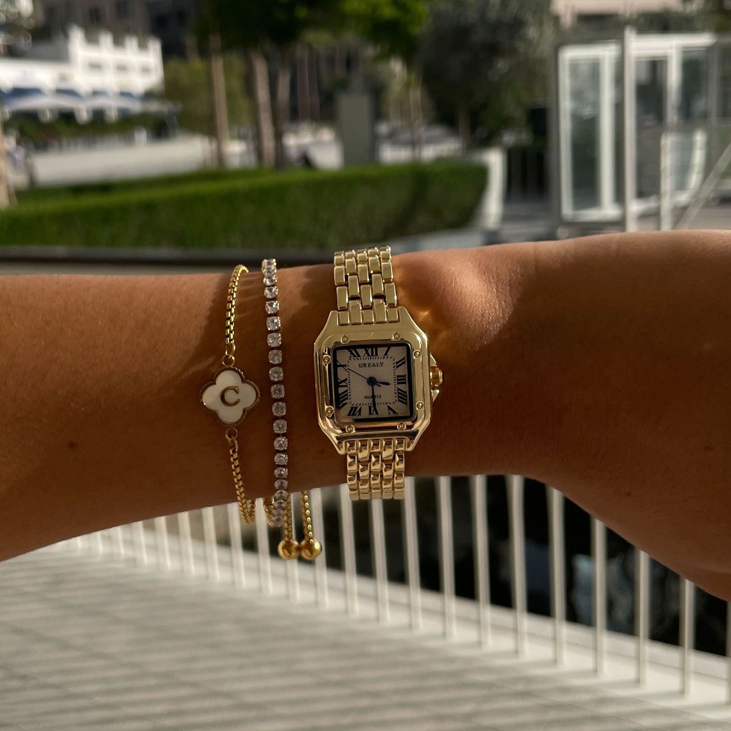 Cartellé Watch – Gold