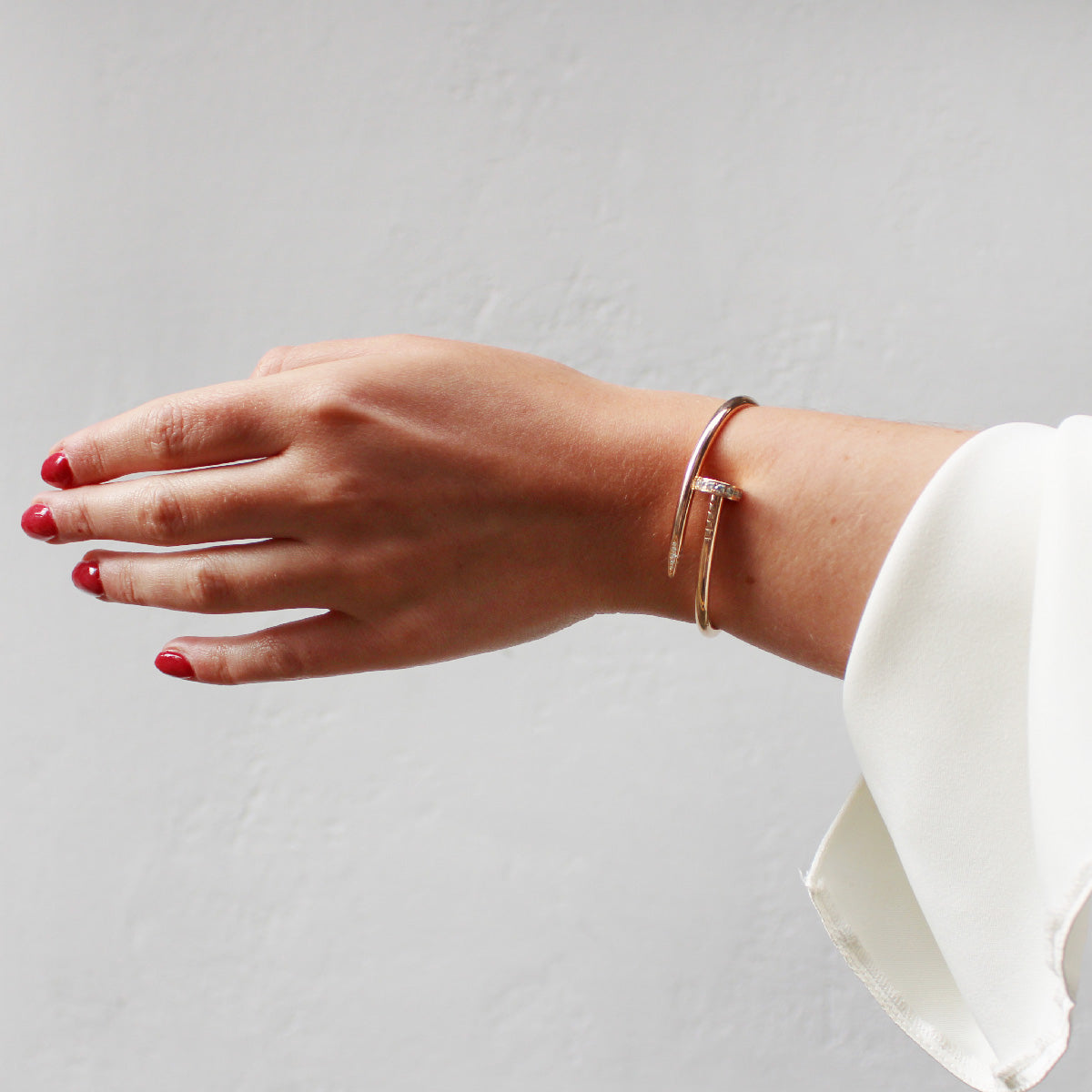Elegance Nail Bracelet Deluxe | Rose Gold