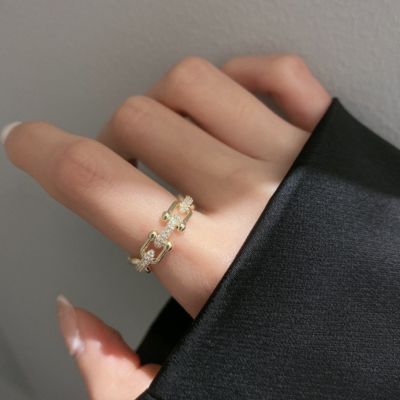 Chloe Ring | Gold