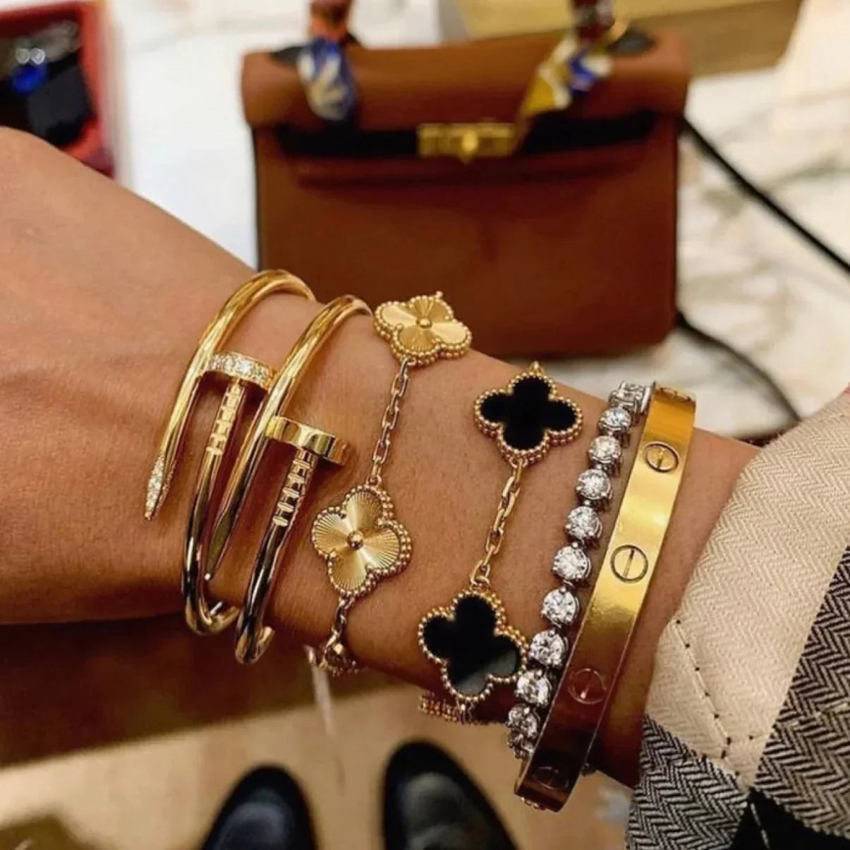 Nail Bracelet Deluxe | Gold
